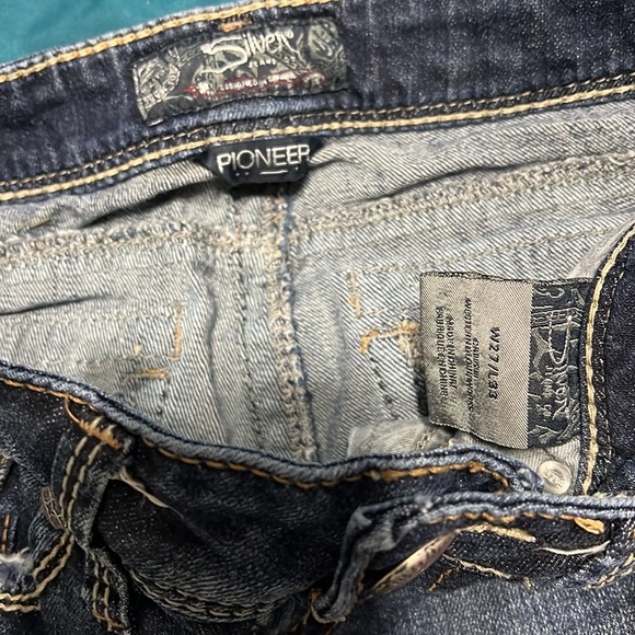 Silver jeans - Picture 3 of 6